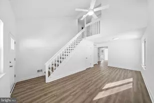 11 Wedgefield Ct, New Castle, DE 19720 - Photo 2