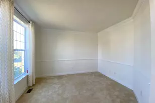 808 Quinn Ct, New Castle, DE 19720 - Photo 2