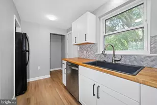 710 S College Ave, Newark, DE 19713 - Photo 8