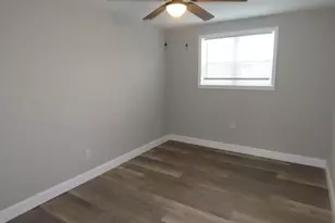 831 E 27th St, Wilmington, DE 19802 - Photo 6