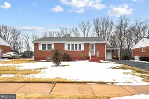 21 Dawes Dr, Newark, DE 19702 - Photo 1