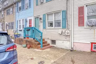 932 Young, New Castle, DE 19720 - Photo 2