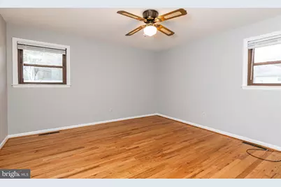 2422 W Parris Drive, Wilmington, DE 19808 - Photo 18