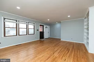 2422 W Parris Dr, Wilmington, DE 19808 - Photo 6