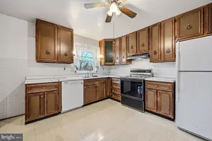 124 Garwood Dr, Bear, DE 19701 - Photo 12