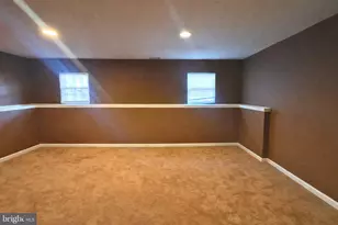 419 Feather Dr, Newark, DE 19702 - Photo 8