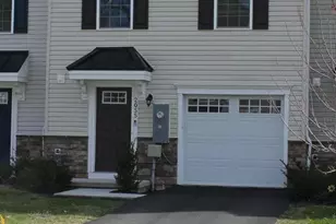 2055 Rivers Dr, Newark, DE 19702 - Photo 2