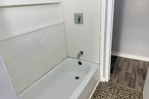 837 W 4th St, Wilmington, DE 19801 - Photo 52