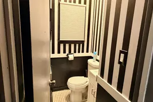 837 W 4th St, Wilmington, DE 19801 - Photo 18