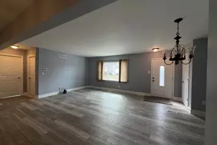 11 Dunsinane Dr, New Castle, DE 19720 - Photo 4