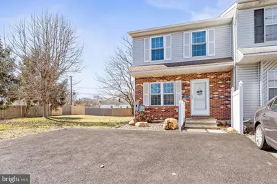 28 W Perpen Court, Newark, DE 19702 - Photo 2