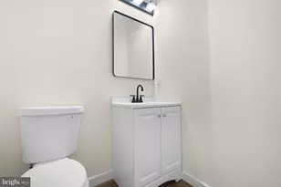 1124 E 14th St, Wilmington, DE 19802 - Photo 8