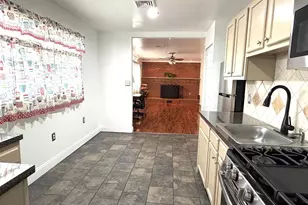 9 Wardor Ave, New Castle, DE 19720 - Photo 12