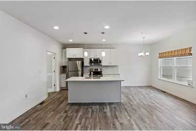 219 N Heron Circle, New Castle, DE 19720 - Photo 12