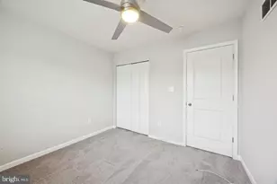 640 Jacobsen Cir, Newark, DE 19702 - Photo 10