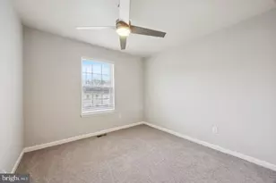 640 Jacobsen Cir, Newark, DE 19702 - Photo 22