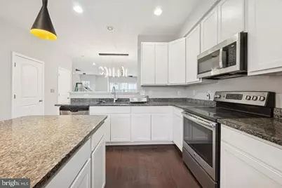 640 Jacobsen Circle, Newark, DE 19702 - Photo 4