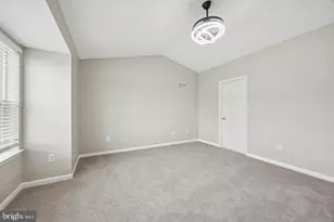 640 Jacobsen Cir, Newark, DE 19702 - Photo 18