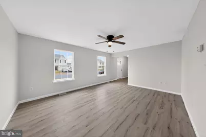 151 N Katrin Circle, New Castle, DE 19720 - Photo 6