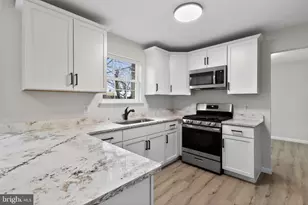 151 N Katrin Cir, New Castle, DE 19720 - Photo 12