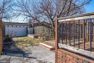 1808 Shallcross Ave, Wilmington, DE 19806 - Photo 2