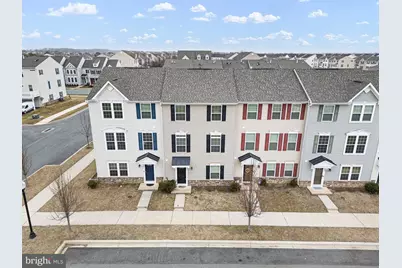 211 Lake Seymour Drive, Middletown, DE 19709 - Photo 2