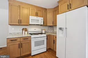 235 W Hope Ct, Bear, DE 19701 - Photo 12