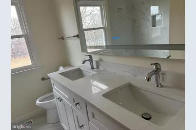 25 Green Meadow Court, Newark, DE 19711 - Photo 18