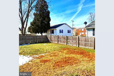 826 W Champlain Ave, Wilmington, DE 19804 - Photo 2