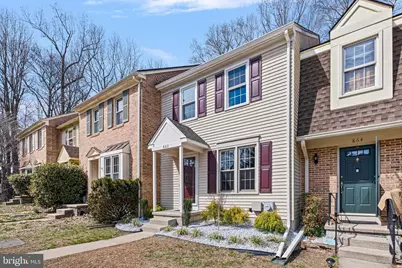 862 Stockbridge Drive, Hockessin, DE 19707 - Photo 2