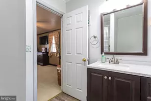 208 W Hansome Way, Bear, DE 19701 - Photo 26