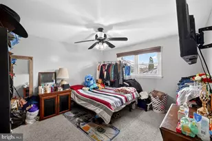 227 Paynter Dr, Wilmington, DE 19804 - Photo 18