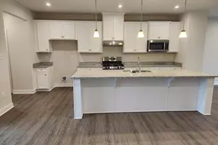 321 E Cochran St, Middletown, DE 19709 - Photo 2