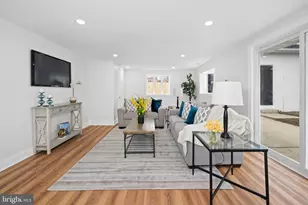 12 Dunsinane Dr, New Castle, DE 19720 - Photo 8