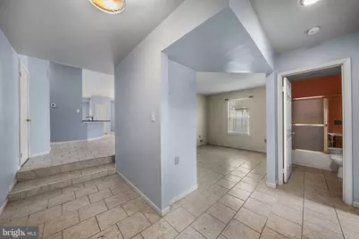 21 Charles Drive, New Castle, DE 19720 - Photo 8