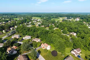 7 Deer Track Ln, Newark, DE 19711 - Photo 8