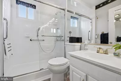 712 W 11th Street, New Castle, DE 19720 - Photo 16