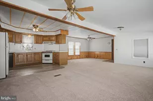 907 10th Ave, Wilmington, DE 19808 - Photo 16