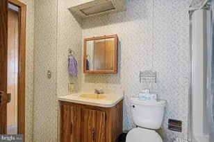 907 10th Ave, Wilmington, DE 19808 - Photo 8