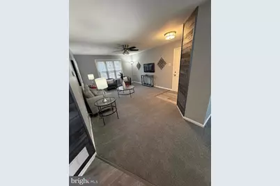 102 Stonehurst Ct, New Castle, DE 19720 - Photo 4