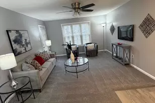 102 Stonehurst Ct, New Castle, DE 19720 - Photo 6