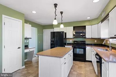 5 Lyon Court, Newark, DE 19702 - Photo 2