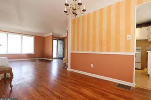 38 S Dickens Rd, Claymont, DE 19703 - Photo 2