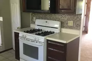 1036 Wagoner Dr, Wilmington, DE 19805 - Photo 10