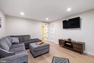 708 Ambleside Dr, Wilmington, DE 19808 - Photo 30