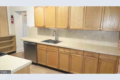 231 W 14th Street #APT 1, Wilmington, DE 19801 - Photo 4
