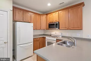 218 Derrickson St, Bear, DE 19701 - Photo 8