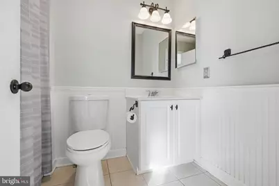 159 E Green Valley Circle, Newark, DE 19711 - Photo 18