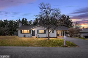 110 N Meadow Dr, Townsend, DE 19734 - Photo 1