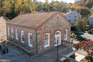 24 S Rockland Falls Rd, Rockland, DE 19732 - Photo 1